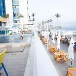 FLAT O POINT do CARNAVAL do FAROL da BARRA